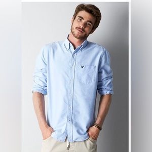 NWT AMERICAN EAGLE BLUE BUTTON DOWN LONG SLEEVED COTTON DRESS SHIRT